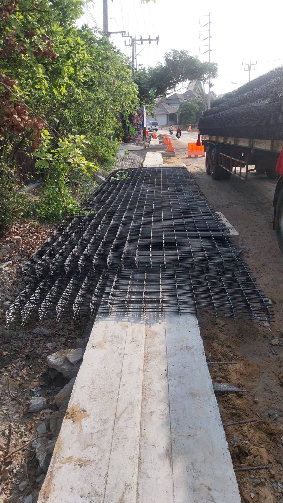 ไวร์เมช ตะแกรงเหล็กไวร์เมช เหล็กเส้นกลม เหล็กข้ออ้อย ไวร์เมชแบบแผง ไวร์เมชแบบแบบม้วน